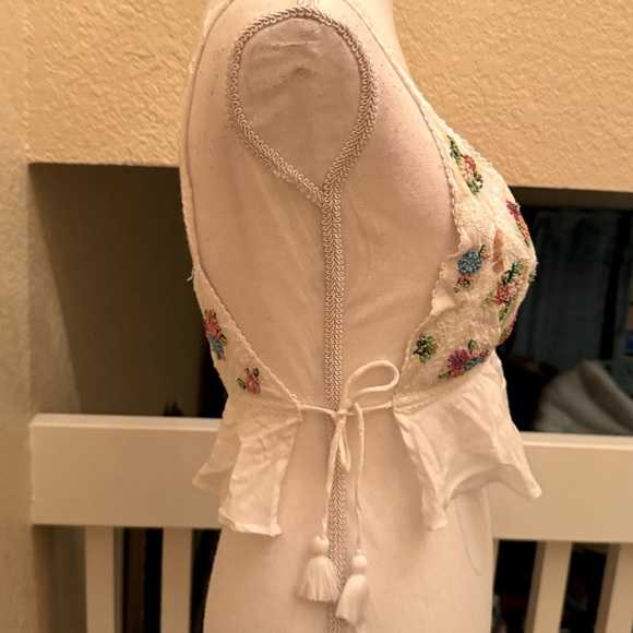 NEW w TAGS — FREE PEOPLE Intimately white intricately beaded top. RARE - Picture 7 of 8